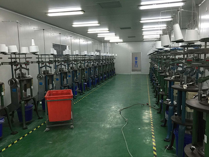 KN95中带呼吸阀的作用是什么？